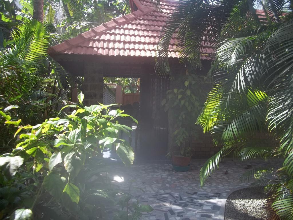 Maharaju Palace Kovalam Room photo